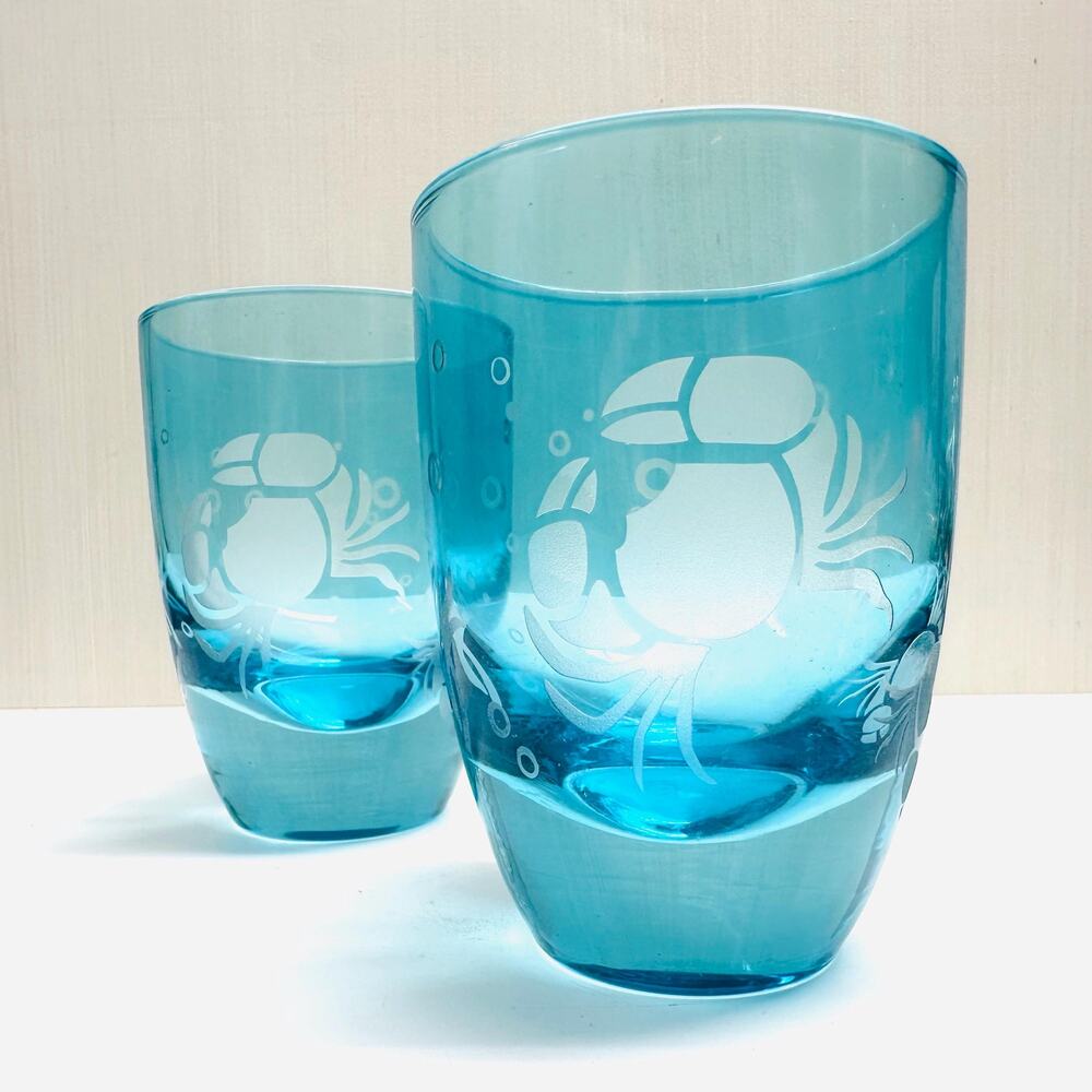 Pair Vintage Crabs Drinking Glass Tumbler Blue Flashing Ocean Themed Drinkware